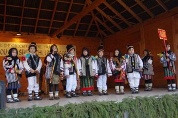 Anul Nou pe stil vechi, celebrat ieri la Drăgușeni