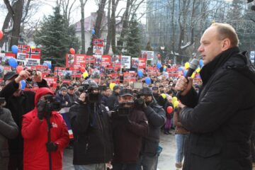 Senatorul Ovidiu Donțu