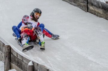 A treia etapă a Cupei Mondiale la Sanie pe Pistă Naturală și-a desemnat câștigătorii
