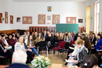 Omagierea scriitorului Mihai Eminescu, la Colegiul Național „Eudoxiu Hurmuzachi”