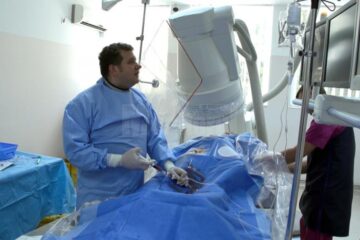 Pacienții cu infarct miocardic acut au fost tratați la orice oră din zi sau noapte