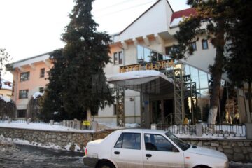 Regia Autonomă – Administrația Patrimoniului de Stat nu reușește să vândă hotelul și restaurantul Gloria din Suceava