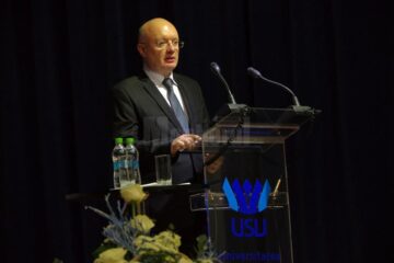 Ambasadorul SUA s-a întâlnit cu universitarii și studenții USV