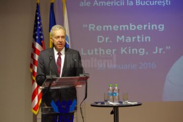 Ambasadorul SUA s-a întâlnit cu universitarii și studenții USV