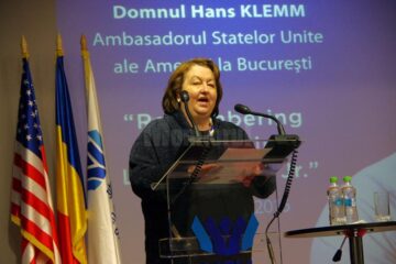 Ambasadorul SUA s-a întâlnit cu universitarii și studenții USV