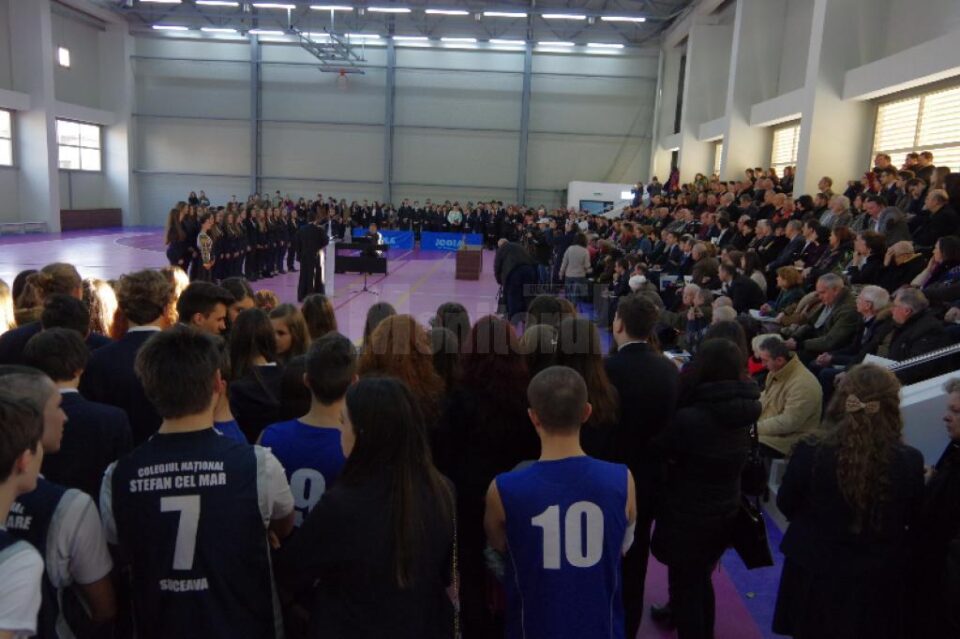 Bază sportivă modernă, inaugurată la Colegiul „Ștefan cel Mare” Suceava