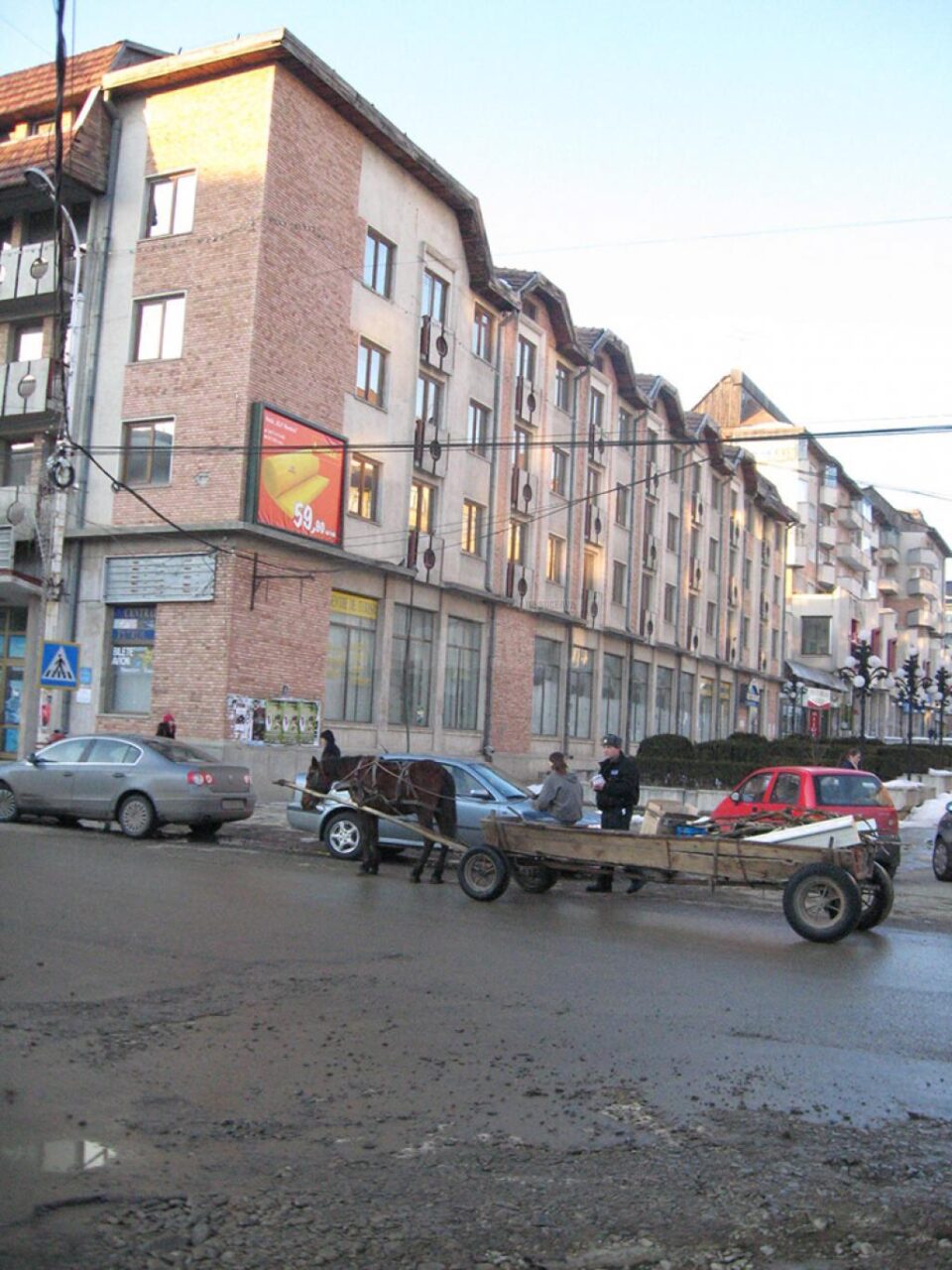 De luni, 25 ianuarie, intră în vigoare hotărârea de interzicere a accesului căruțelor în municipiul Suceava De luni, 25 ianuarie, intră în vigoare hotărârea de interzicere a accesului căruțelor în municipiul Suceava