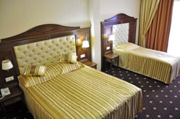 Camera tripla - Hotel Balada Suceava