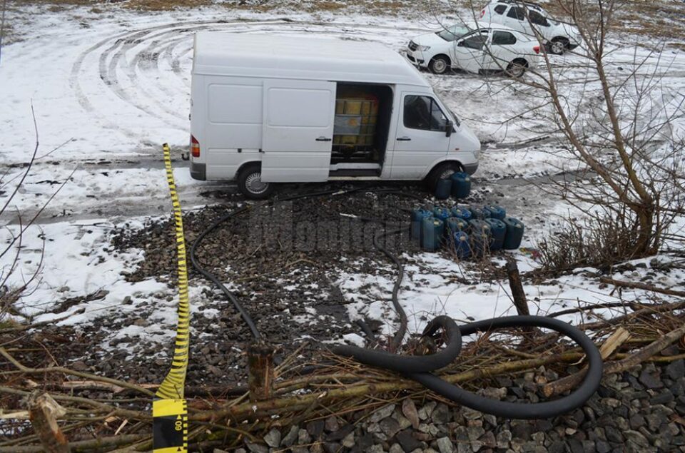 Ucrainenii au furat motorină din locomotiva unui tren