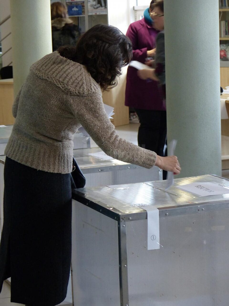 Universitarii suceveni, la vot