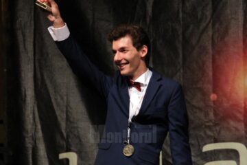 Tudor Crețu a adus României peste zece medalii internaționale în cadrul olimpiadelor de fizică, astronomie și astrofizică