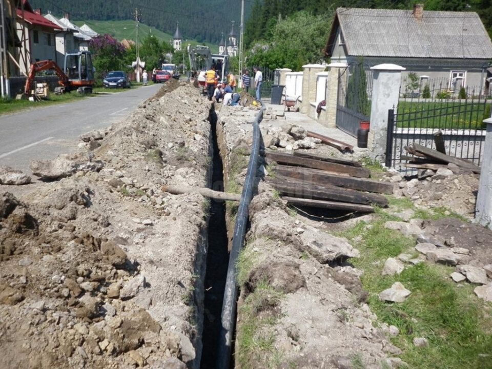 Alimentarea cu apă din Pojorâta și Valea Putnei a fost făcuta prin PNDL