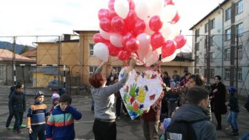 Desene și postere cu mesaje antiviolență, la Școala Profesională Specială din Câmpulung Moldovenesc