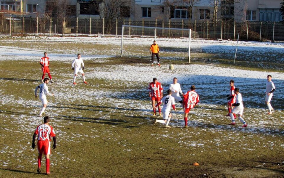 Fălticenenii au încheiat victorioși primul amical al a anului. Foto: cronicadefalticeni.ro Fălticenenii au încheiat victorioși primul amical al a anului. Foto: cronicadefalticeni.ro