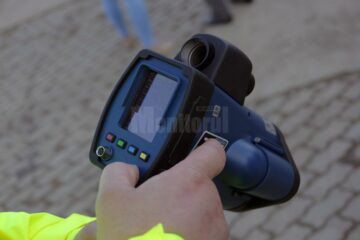 Numărul abaterilor înregistrate în trafic cu noul aparat radar a fost mare, mai ales la sfârșitul săptămânii trecute