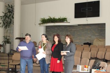 Zeci de părinți suceveni care au copii cu dizabilități au fost instruți de specialiștii Fundației „Star of Hope” România