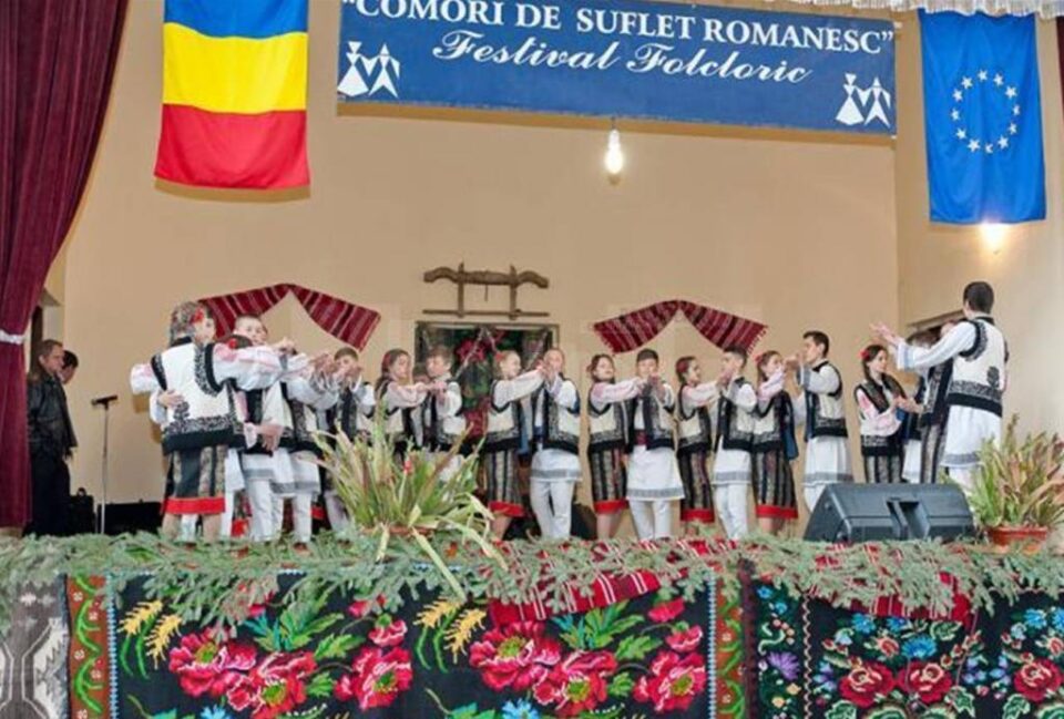 Festivalul-concurs județean de folclor „Comori de suflet românesc”