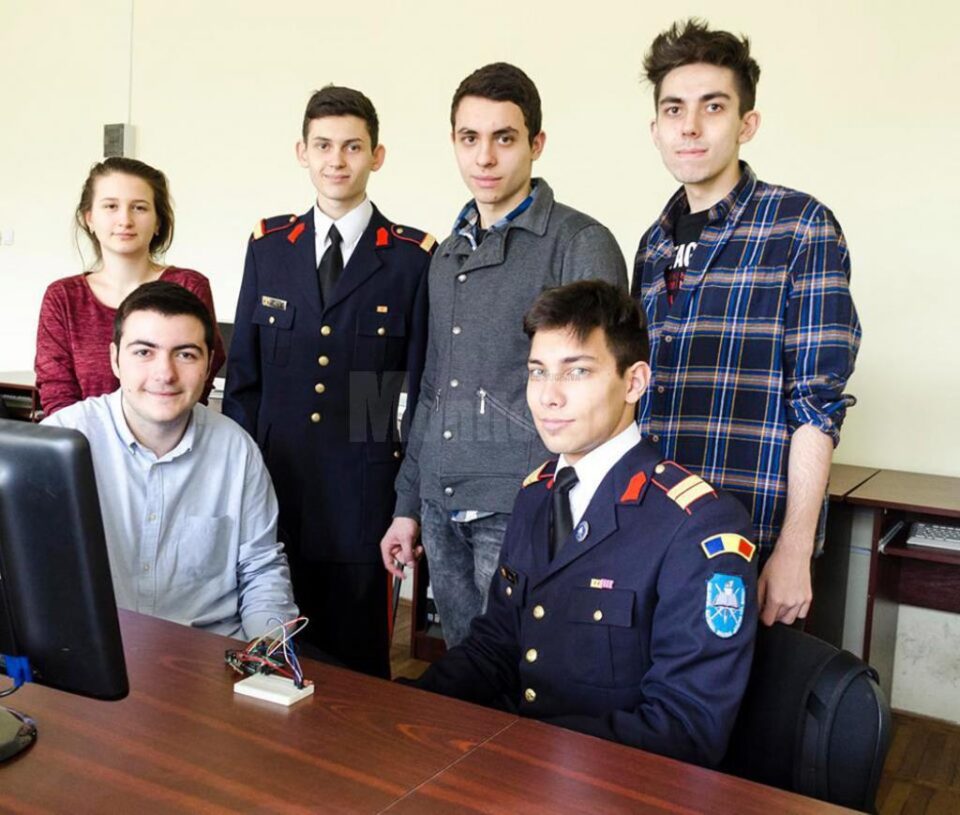 Echipa Colegiului Militar și a Colegiului „Dragoș Vodă”