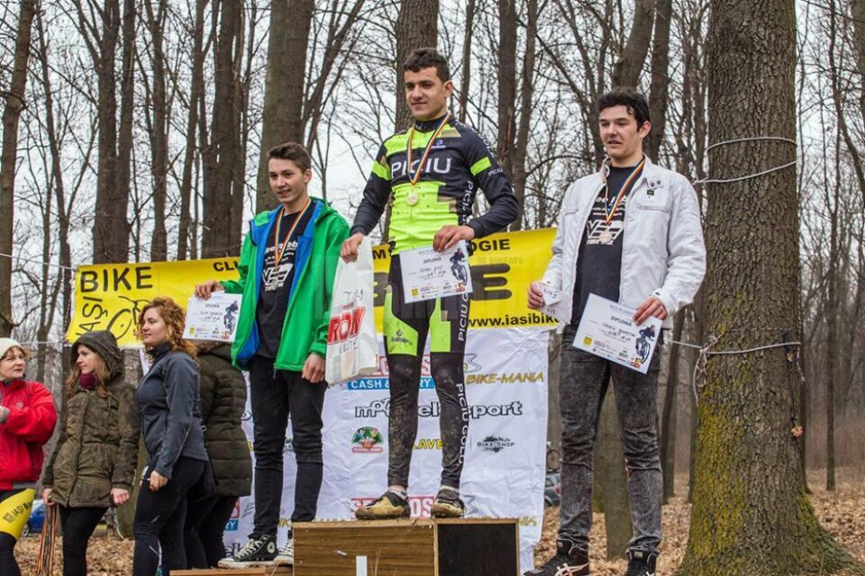 Gheorghe Brumă și Sebastian Cîrdeiu au câștigat argintul și bronzul categoriei Elite 18 - 29 de ani