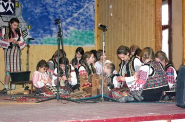 Formațiile artistice clasate pe primul loc la fazele zonale Câmpulung și Dorna ale Festivalului „Comori de suflet românesc”
