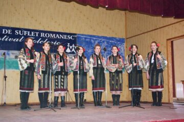 Formațiile artistice clasate pe primul loc la fazele zonale Câmpulung și Dorna ale Festivalului „Comori de suflet românesc”