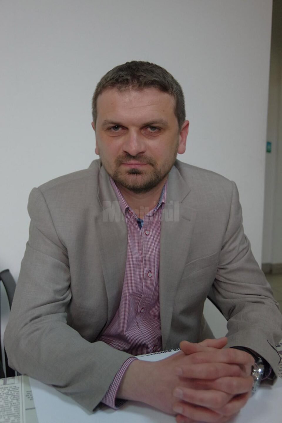 Iulian Schipor: „Vicovenii merită mai mult decât ce li s-a oferit până acum, poate fi și altfel pentru oamenii din acest oraș și nu sunt doar vorbe goale” Iulian Schipor: „Vicovenii merită mai mult decât ce li s-a oferit până acum, poate fi și altfel pentru oamenii din acest oraș și nu sunt doar vorbe goale”