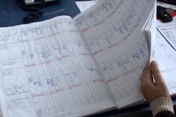 Peste 6.000 de elevi suceveni nu au reușit să obțină note de trecere pentru toate disciplinele din catalog, în primul semestru al acestui an școlar. Foto: stirileprotv.ro