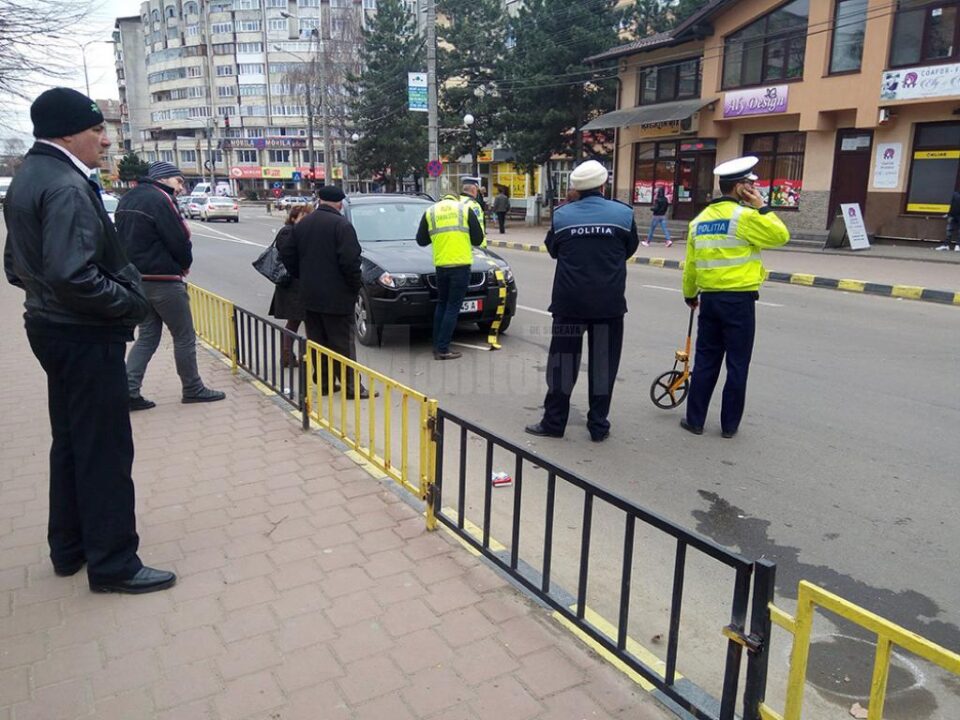 Un elev care a traversat în grabă, accidentat pe o stradă din Burdujeni