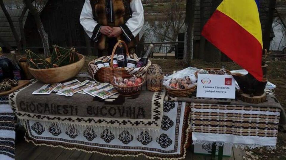 Standul de prezentare al comunei Ciocănești la Muzeul Național al Satului „Dimitrie Gusti”