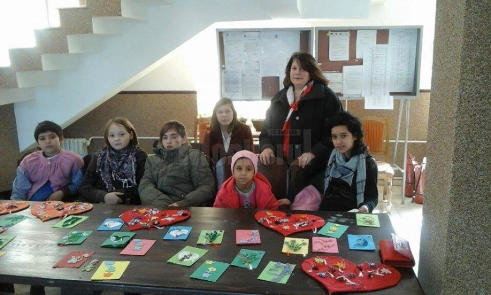 Expoziții de mărțișoare și felicitări, de 1 Martie, organizate în centre de plasament Expoziții de mărțișoare și felicitări, de 1 Martie, organizate în centre de plasament
