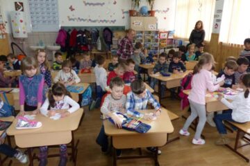 Școala Gimnazială Nr. 1 a primit vizita preșcolarilor de la grădinițele „Așchiuță”, „Maria Montessori”, „Pinochio” și „Sf. Ioan cel Nou”