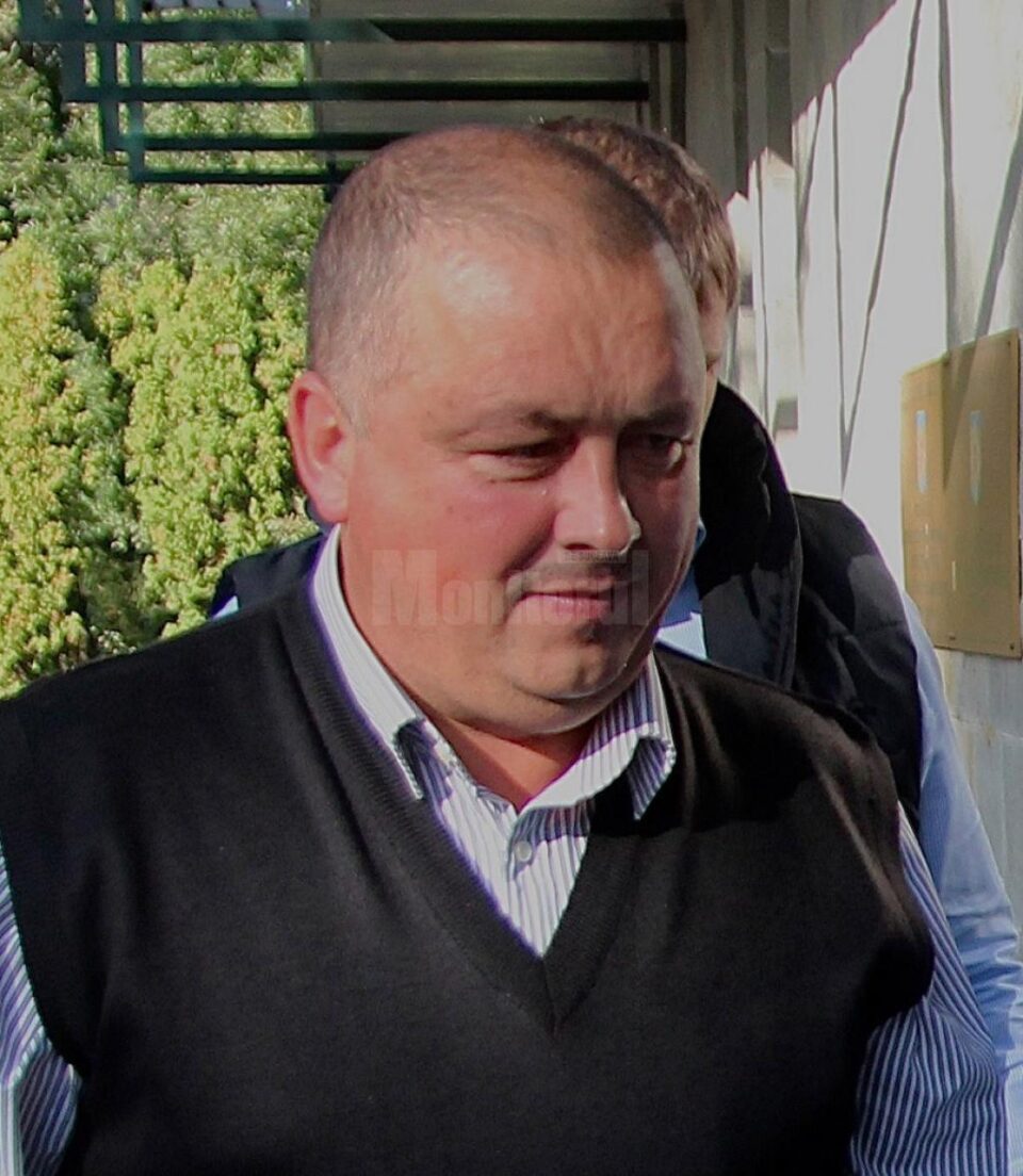 O nouă suspiciune de comitere a unei fapte penale planează asupra primarului din Broșteni, Nicolae Chiriac