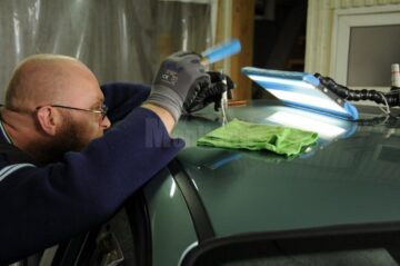 Mașini lovite de grindină sau în parcare, reparate fără chit și revopsire