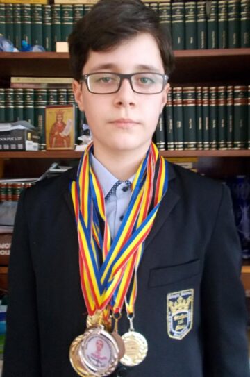 David Cornel Turturean - Colegiul Național „Ștefan cel Mare”