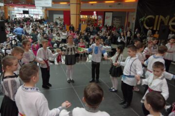 400 de elevi au participat la cea de-a IV-a ediție a Proiectului „Călători în lumea lui Creangă”