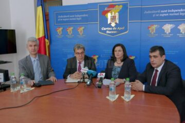 Maria Andrieș, președintele CA Suceava, împreună cu membri CSM