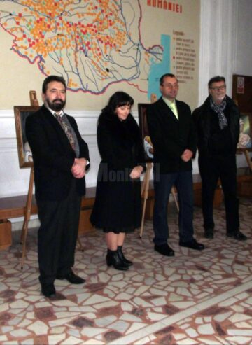 „Pledoarie pentru maternitate (în clar-obscur)”, la Muzeul Apelor „Mihai Băcescu”