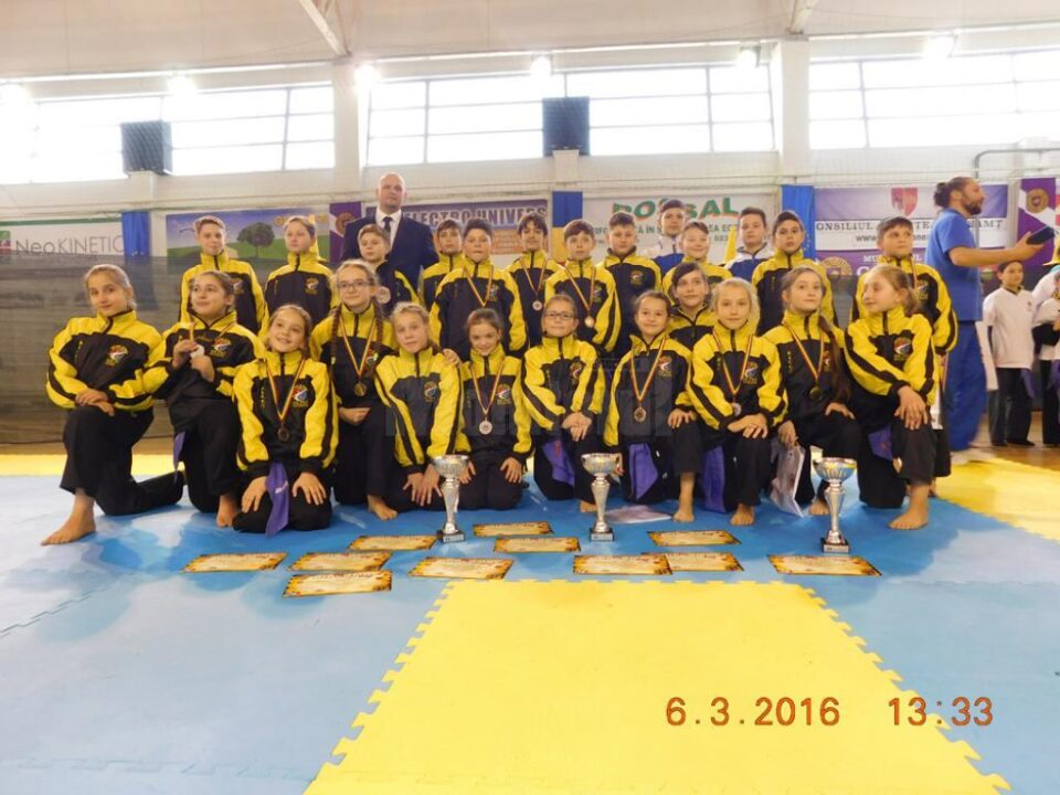 Sportivii clubului sucevean au avut o comportare foarte bună la Campionatul Național de la Roman
