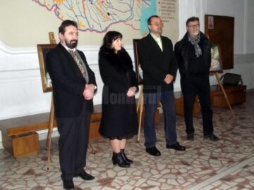 „Pledoarie pentru maternitate (în clar-obscur)”, la Muzeul Apelor „Mihai Băcescu”