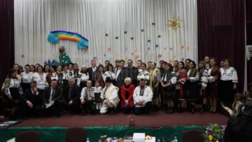 Expoziții de artă plastică, lansări de carte, recitaluri de poezie, momente folclorice la Casa de Cultură din Cajvana