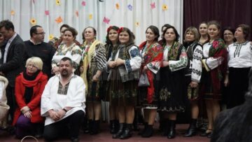 Expoziții de artă plastică, lansări de carte, recitaluri de poezie, momente folclorice la Casa de Cultură din Cajvana