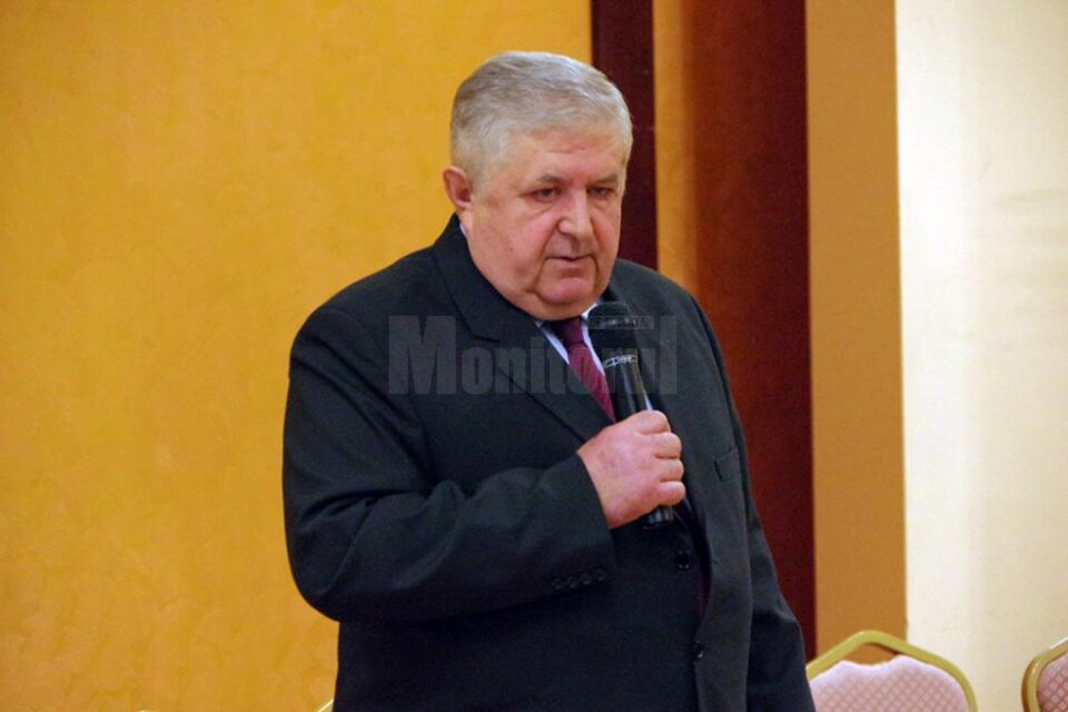 Gavril Mîrza le-a solicitat candidaților să aibă programe electorale prin care să rezolve problemele cetățenilor