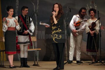 Peste 9.000 de lei adunați pentru Violeta Catargiu, bolnavă de cancer, în urma unui spectacol caritabil desfășurat pe scena suceveană