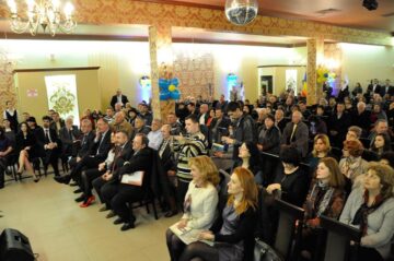 Candidatul PNL la Primăria Fălticeni, lansat sub semnul iubirii și al florii de nu-mă-uita