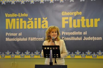 Candidatul PNL la Primăria Fălticeni, lansat sub semnul iubirii și al florii de nu-mă-uita