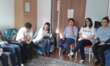 Activitatea s-a înscris în seria acțiunilor desfășurate de Fundația FARA cu prilejul Zilelor Asistenței Sociale