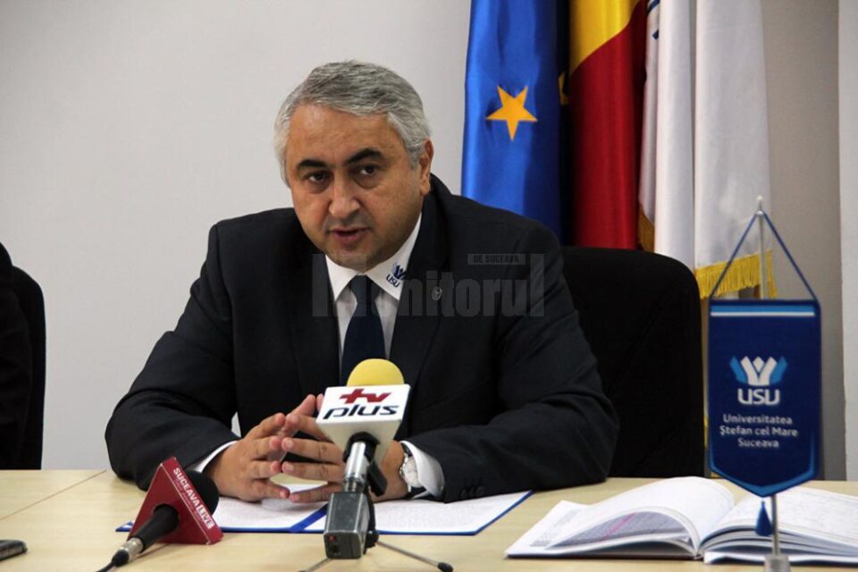 Rectorul Universității „Ștefan cel Mare”, prof. univ. dr. ing. Valentin Popa