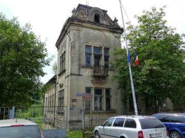 Covorul fermecat de Siret a zburat din oraș cu peste 4.000 de locuitori