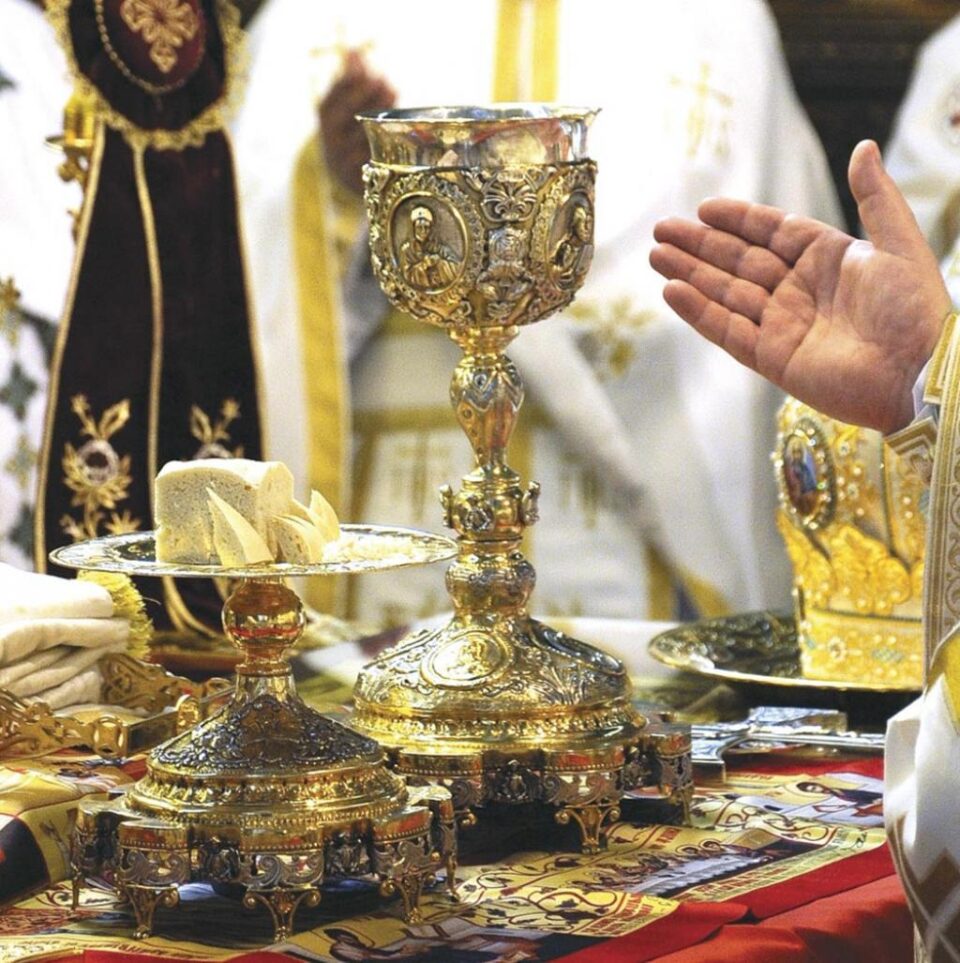 Sfânta împărtășanie Sursa: ziarul lumina