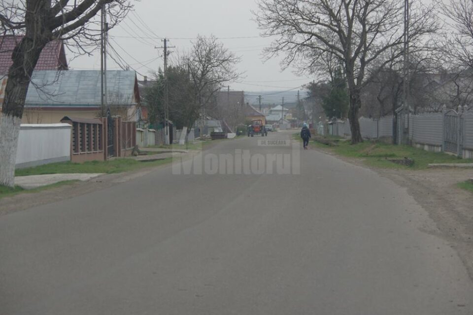 Primăria a investit în modernizarea drumurilor din mai multe sate ale comunei